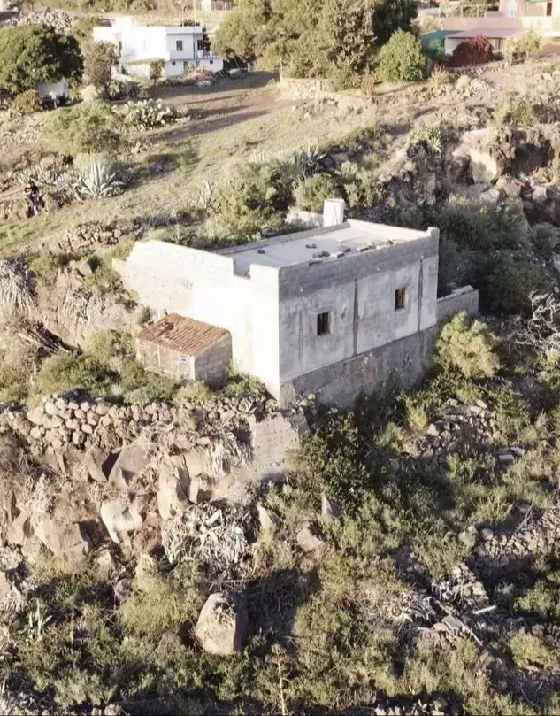 rehab. estudio Los Gomeros