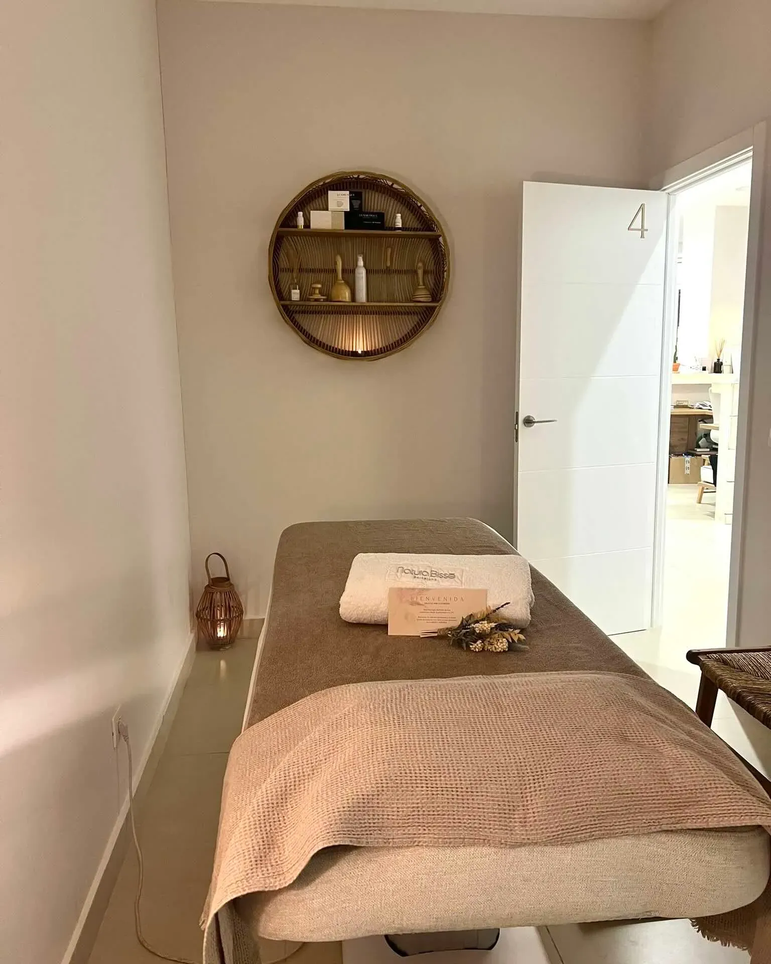 reforma Local Macaron Nesoi — imagen 3